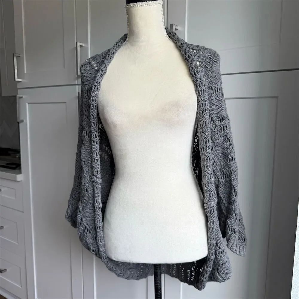 Garnet Hill Women's XS Gray Linen Blend Crochet Lace Open Front Shrug Sweater